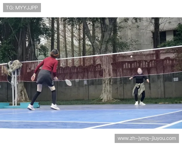 翩翩起舞：热议热溶羽毛球的新兴运动风潮