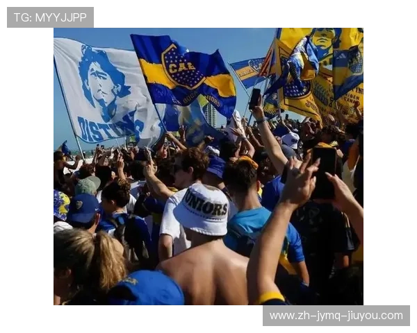 马赛德比战火爆场面回顾 足球激情碰撞与激烈冲突的精彩瞬间